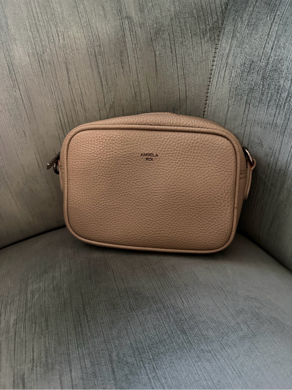Angela Roi Pebbled Crossbody Bag in Light Beige